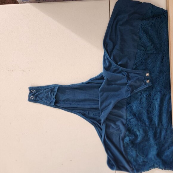 Torrid Bodysuit Womens Plus Size 3 Blue Lace Adjustable Straps Snap - Picture 10 of 13